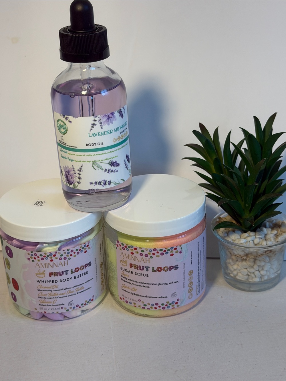 #24 Aminnah Beauty Bundle - Picture 7 of 7